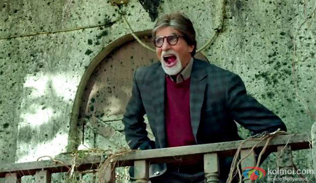Amitabh Bachchan in a still from movie 'Bhoothnath Returns'