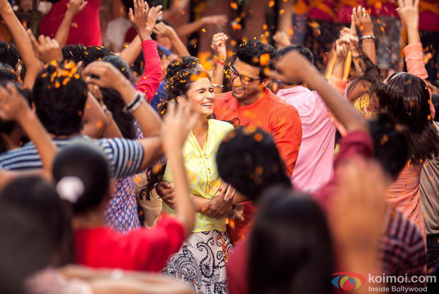 Alia Bhatt and Arjun Kapoor in a still from movie '2 States'