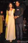 Urmila Matondkar and Manish Malhotra at Manish Malhotra's grand fashion show