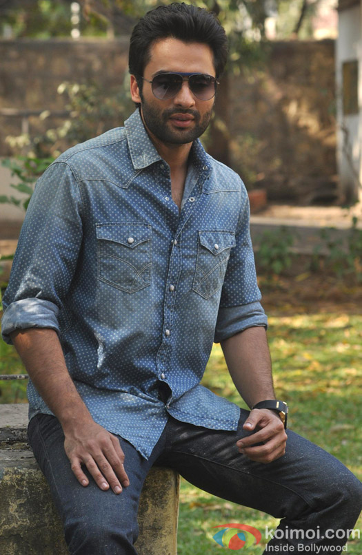 Jackky Bhagnani during the promotion of 'Youngistaan' on the sets of 'Dil Dosti Dance' Pic 2