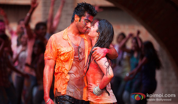 Arjun Kapoor and Alia Bhatt in a still from movie ‘2 States’