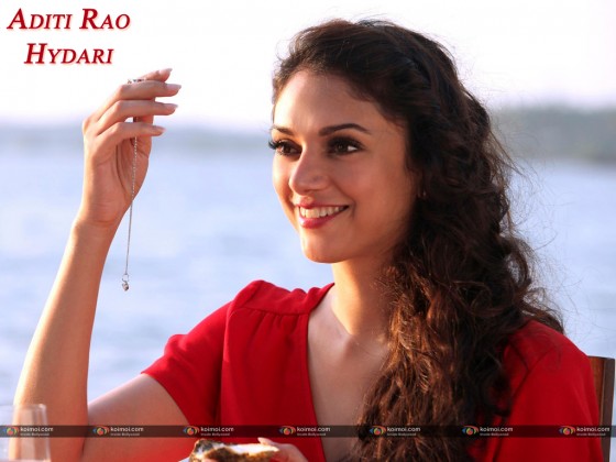 Aditi Rao Hydari Wallpaper 2