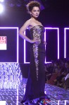 Kangana Ranaut walks the ramp at WIFW 2014 grand finale Pic 2