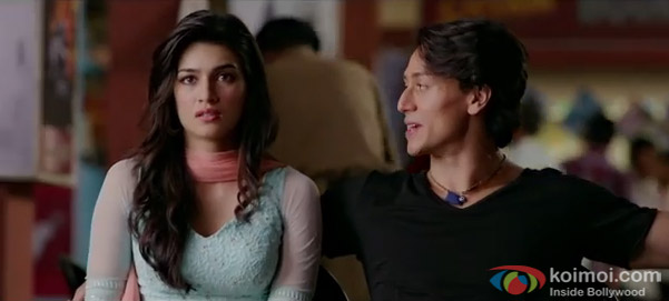 Kriti Sanon and Tiger Shroff in a still from movie 'Heropanti'