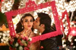 Alia Bhatt and Varun Dhawan in Humpty Sharma Ki Dulhania Movie Stills
