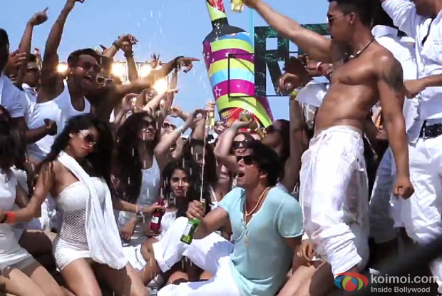 Akshay Kumar in a 'Johnny Johnny' song still from movie 'Its Entertainment'