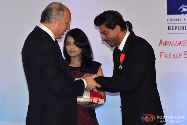 Shah Rukh Khan conferred with 'Knight of the Legion of Honour'