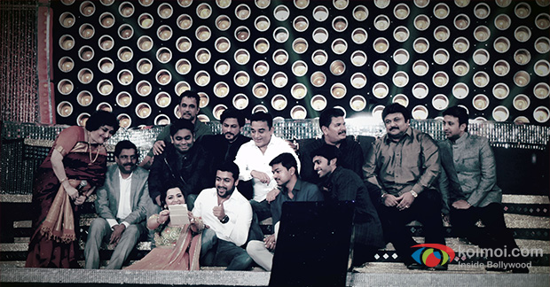 A Selfie Moment At The Vijay Awards 2014