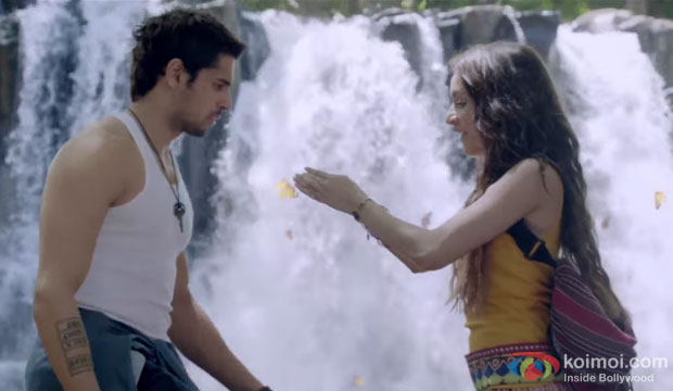 Sidharth Malhotra and Shraddha Kapoor in a still from movie ‘Ek Villain’