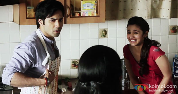 Varun Dhawan and Alia Bhatt in a 'Emotional Fool' Making of Song still from movie 'Humpty Sharma Ki Dulhania'