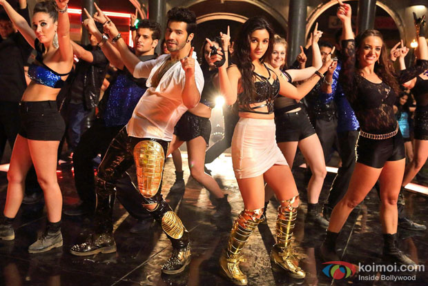 Varun Dhawan and Alia Bhatt in a still from movie ‘Humpty Sharma Ki Dulhania’