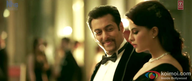 Salman Khan and Jacqueline Fernandez in a still from movie 'Kick' Salman Khan and Jacqueline Fernandez in a still from movie 'Kick'