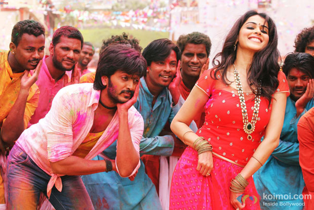 Riteish Deshmukh and Genelia Deshmukh in a still from movie ‘Lai Bhaari’