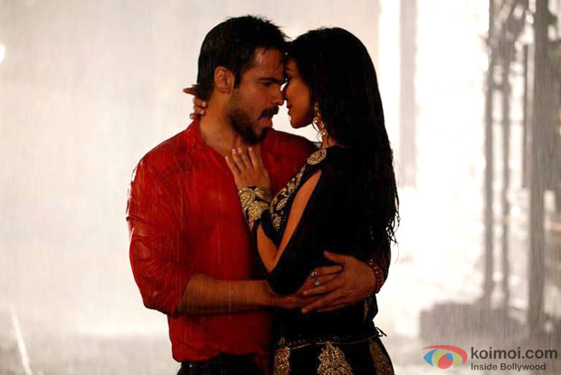Emraan Hashmi and Humaima Malick in a still from movie ‘Raja Natwarlal’