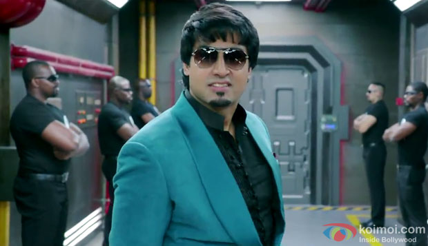 Abhishek Bachchan in a still from movie 'Happy New Year'