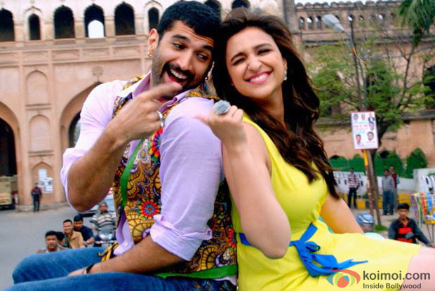 Aditya Roy Kapur  and Parineeti Chopra in a still from movie 'Daawat-e-Ishq'