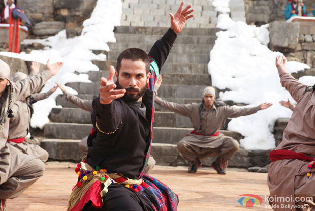 Shahid Kapoor in a still from movie 'Haider'