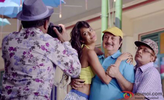 Annu Kapoor, Lisa Haydon, Anupam Kher and Piyush Mishra in a still from movie 'The Shaukeens' Annu Kapoor, Lisa Haydon, Anupam Kher and Piyush Mishra in a still from movie 'The Shaukeens'