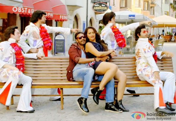 Ajay Devgn and Sonakshi Sinha in a still from movie 'Action Jackson'