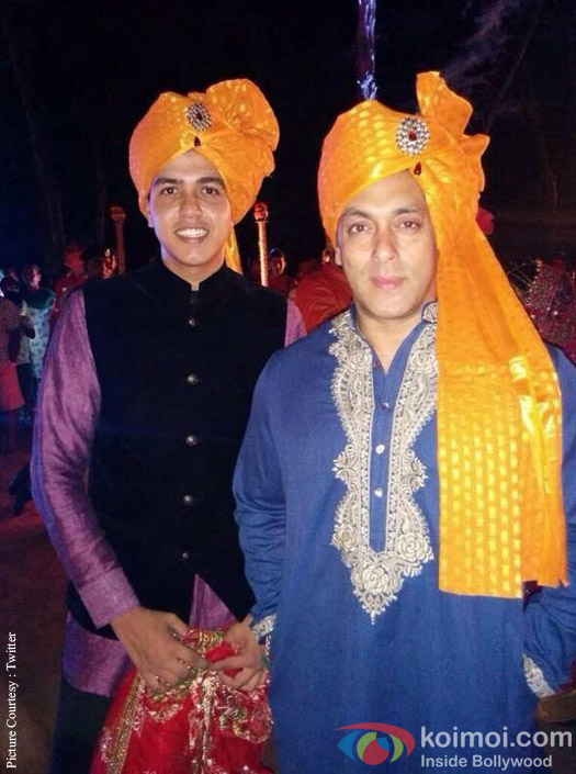 Salman Khan Becomes The 'Baraati' For Pulkit Samrat's Wedding
