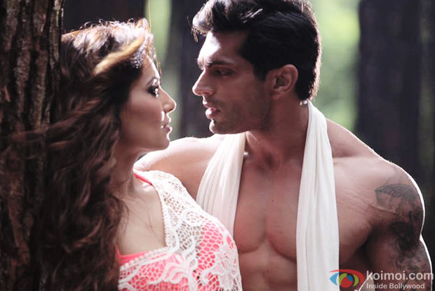 Bipasha Basu and Karan Singh Grover in a still from movie 'Alone'