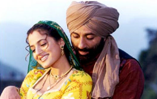 still from movie 'Gadar: Ek Prem Katha (2001)'