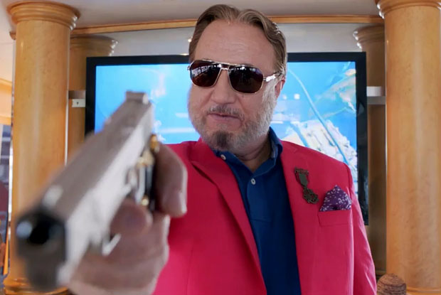 Anupam Kher in a still from movie 'Main Tera Hero (2014)'