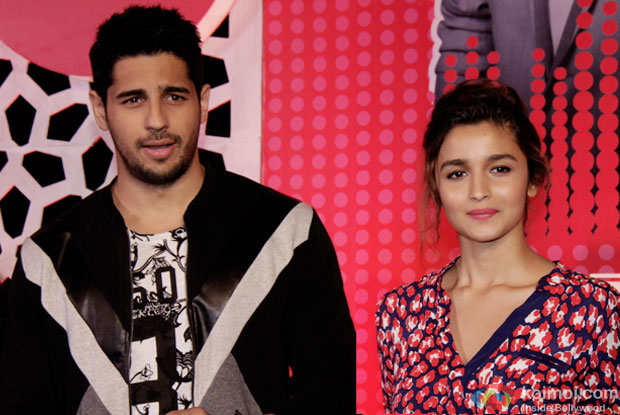 Sidharth Malhotra and Alia Bhatt at an event Sidharth Malhotra and Alia Bhatt at an event