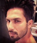 Tough look of Shahid Kapoor on the sets of Shaandaar