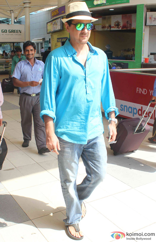 Sanjay Kapoor Spotted At Domestic Airport Sanjay Kapoor Spotted At Domestic Airport