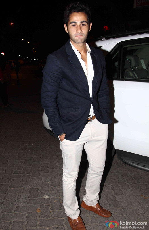 Armaan Jain Celebrate Babita Kapoor's Birthday Armaan Jain Celebrate Babita Kapoor's Birthday
