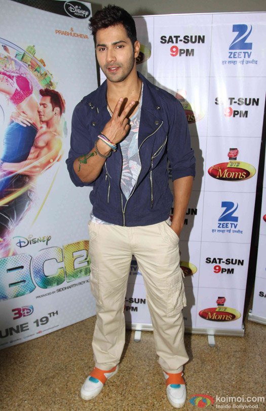 Varun Dhawan during the promotion of movie '(ABCD 2) – Any Body Can Dance 2' on the sets of Dance India Dance Super Moms 2