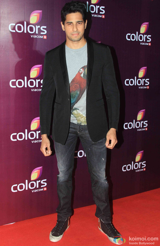 Sidharth Malhotra during the red carpet of Colors Party 2015