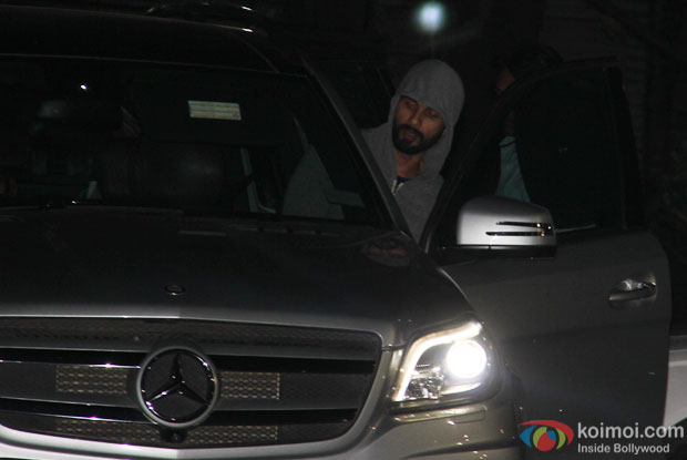 Shahid Kapoor Snapped Out Side Of His Gym