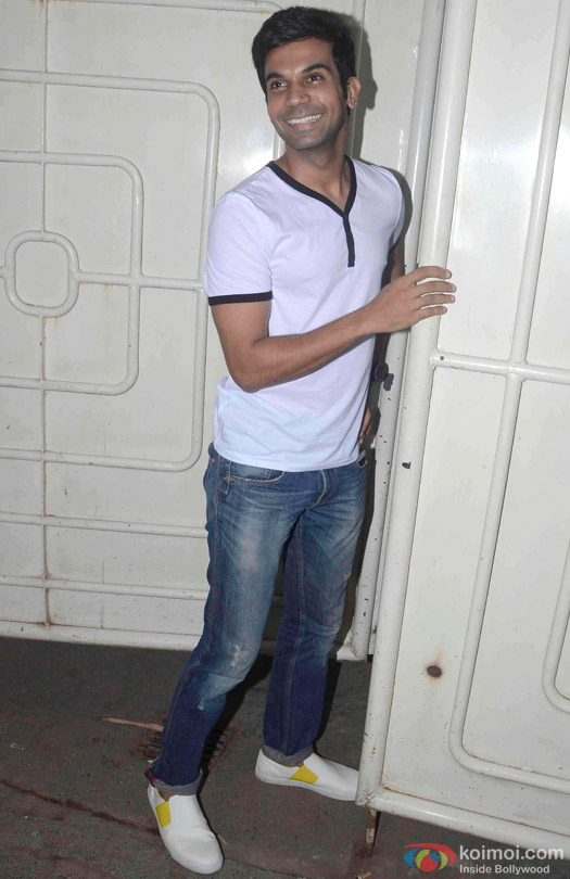 Rajkummar Rao Spotted At Juhu