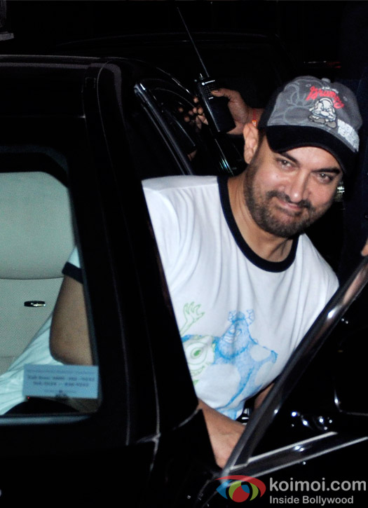 Aamir khan Snapped At Lightbox