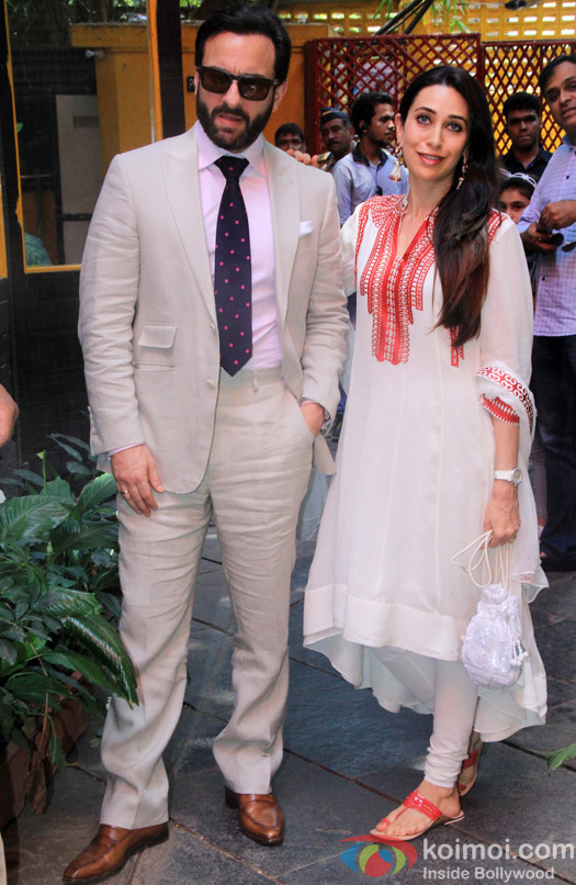 Saif Ali Khan and Karishma Kapoor during the Shashi Kapoor awarded with Dadasaheb Phalke award