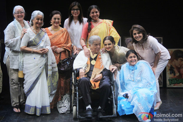 Shashi Kapoor along with Nafisa Ali, Waheeda Rehman, Asha Parekh, Zeenat Aman, Shabana Azmi, Rekha, Neetu Singh and Supriya Pathak Kapur pose for photograph after being awarded with Dadasaheb Phalke award
