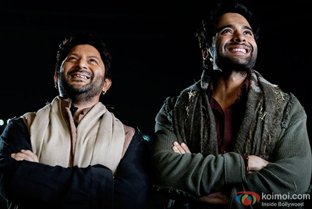 Arshad Warsi and Jackky Bhagnani in a still from movie 'Welcome To Karachi'