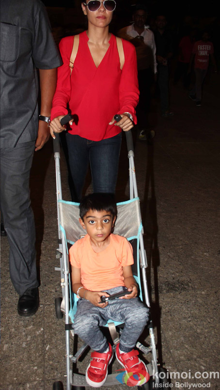 Kajol Snapped With Yug On Their London Return Kajol Snapped With Yug On Their London Return