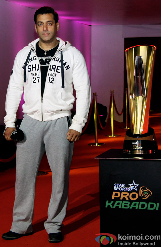 Salman Khan Snapped At Pro Kabaddi Salman Khan Snapped At Pro Kabaddi