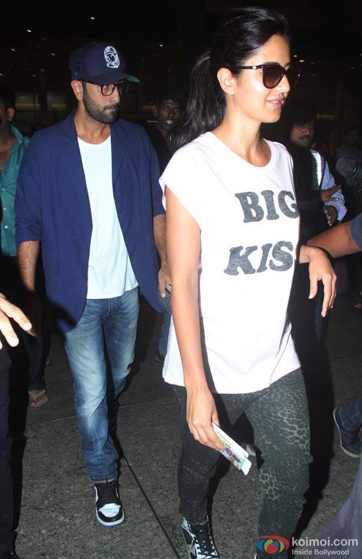 Ranbir Kapoor And Katrina Kaif Snapped At Airport