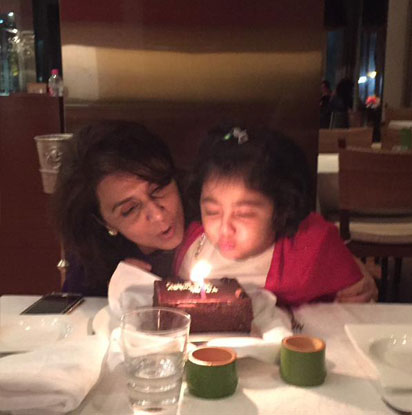 Neetu Kapoor Celebrating her birthday with grand-daughter Samara Neetu Kapoor Celebrating her birthday with grand-daughter Samara