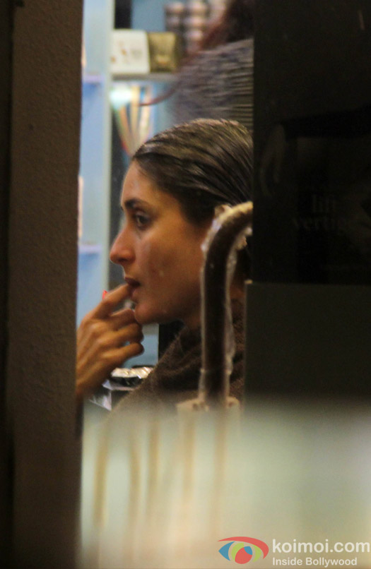 Kareena Kapoor Snapped at The Salon in Bandra
