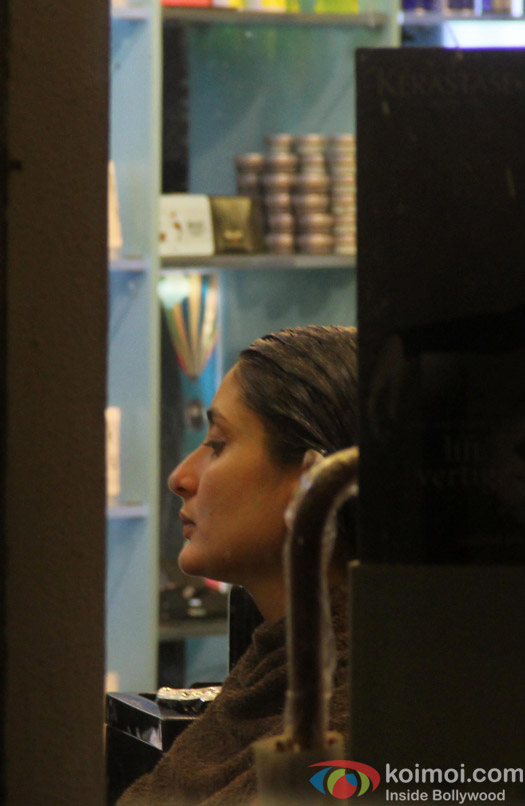 Kareena Kapoor Snapped at The Salon in Bandra