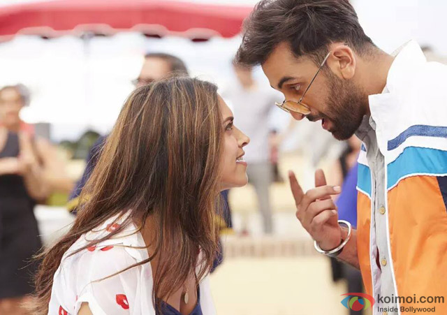 Deepika Padukone and Ranbir Kapoor in Tamasha Movie Stills Pic 3