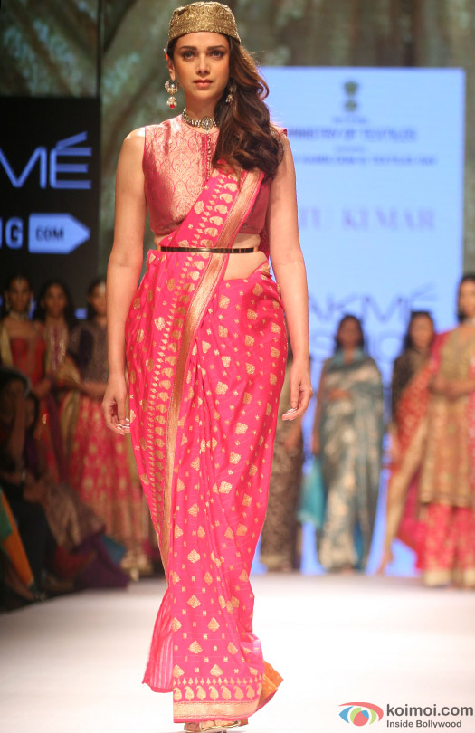 Aditi Rao Hydari walks the ramp at Lakme Fashion Week Winter/Festive 2015