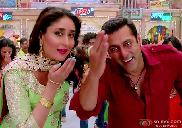 Kareena Kapoor and Salman Khan in a still from movie 'Bajrangi Bhaijaan' Kareena Kapoor and Salman Khan in a still from movie 'Bajrangi Bhaijaan'