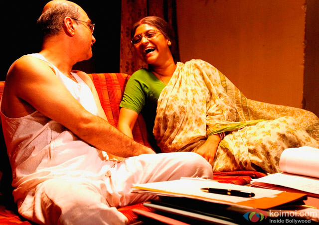 Vinay Pathak and Konkona Sen Sharma in 'Gour Hari Dastaan - The Freedom File' Movie Stills Pic 1