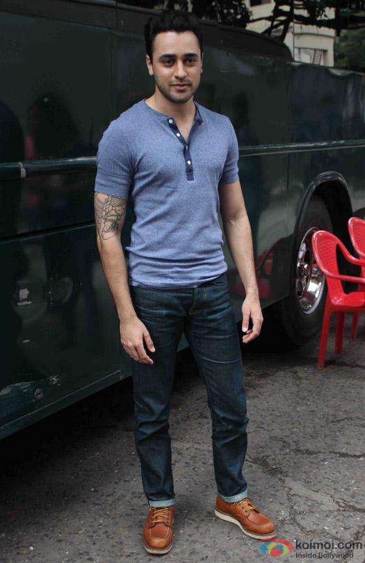 Imran Khan during the promotion of movie 'Katti Batti' Imran Khan during the promotion of movie 'Katti Batti'